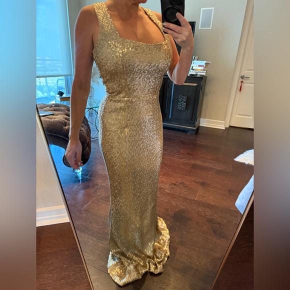 Marciano raven gown brand new. 🆕 - Picture 6 of 9